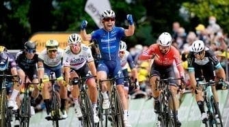 Mark Cavendish wins again at the Tour de France