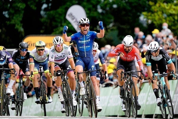 Mark Cavendish wins again at the Tour de France