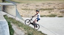 Tips on how to learn effective ways to ride a bike