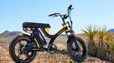The retro style of e-bikes like the Addmotor Herotan 65x promotes e-biking and the benefits of a healthy mode of transportation.