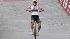 Lotte Kopecky rounds off team play perfectly and Wins Strade Bianche