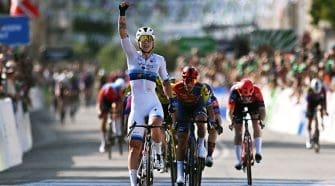 Experience the dynamic Copenhagen Sprint, featuring a flat course and thrilling sprint finale through the Danish capital.