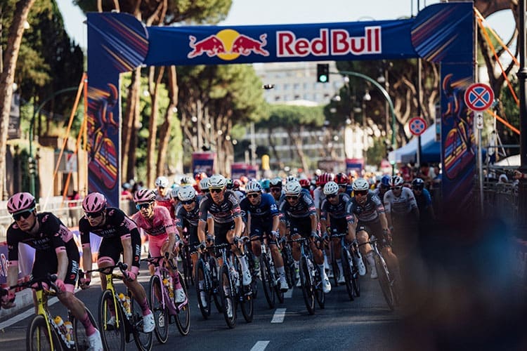 Watch the Giro d’Italia Video to relive the thrilling final week, featuring stage winners and dramatic changes in the leaderboard.