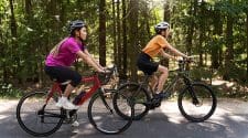 Get essential cycling advice for beginners. Learn practical tips to improve your cycling experience without the hefty expenses.